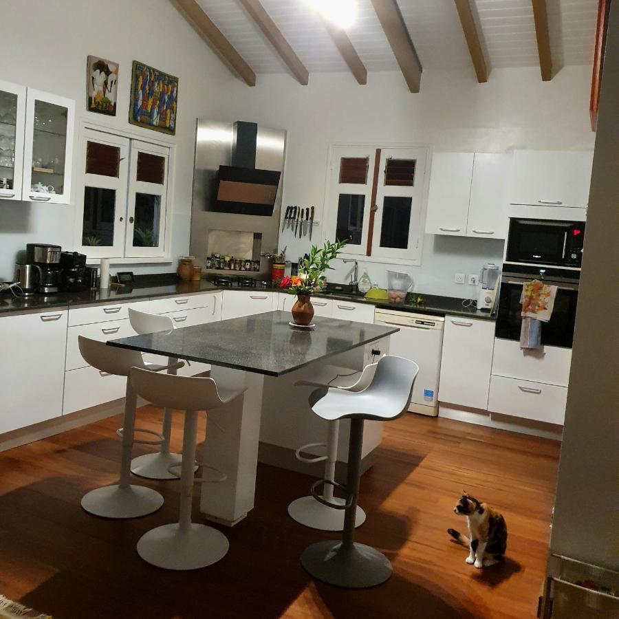 Deux Chambres Et Deux Salles De Bain Dans La Maison De Michelle L'Amirade Grande Anse  Εξωτερικό φωτογραφία